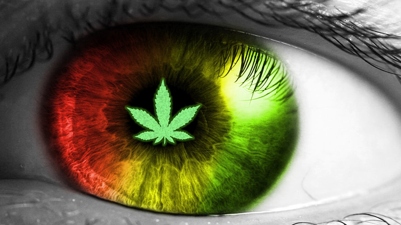 weed effects red eyes